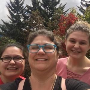 Meet your Posher, Farrah amy